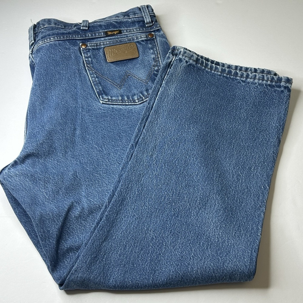 Wrangler Jeans Blue Cowboy Cut Slim Fit Denim Mens 42x30 Fits 42x28 Western